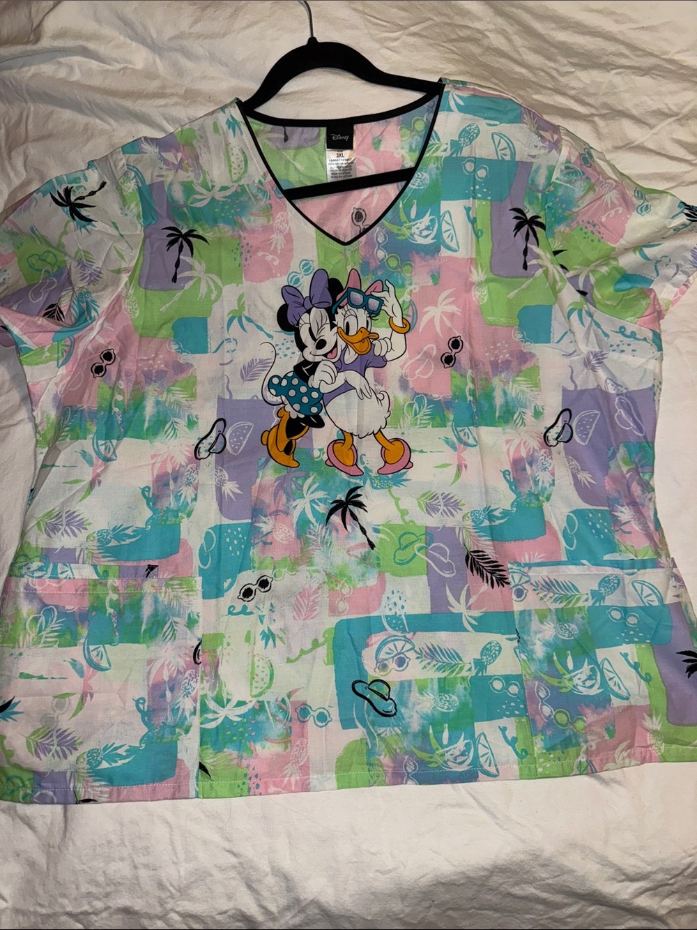 Disney scrub top-Summer Minnie and Daisy